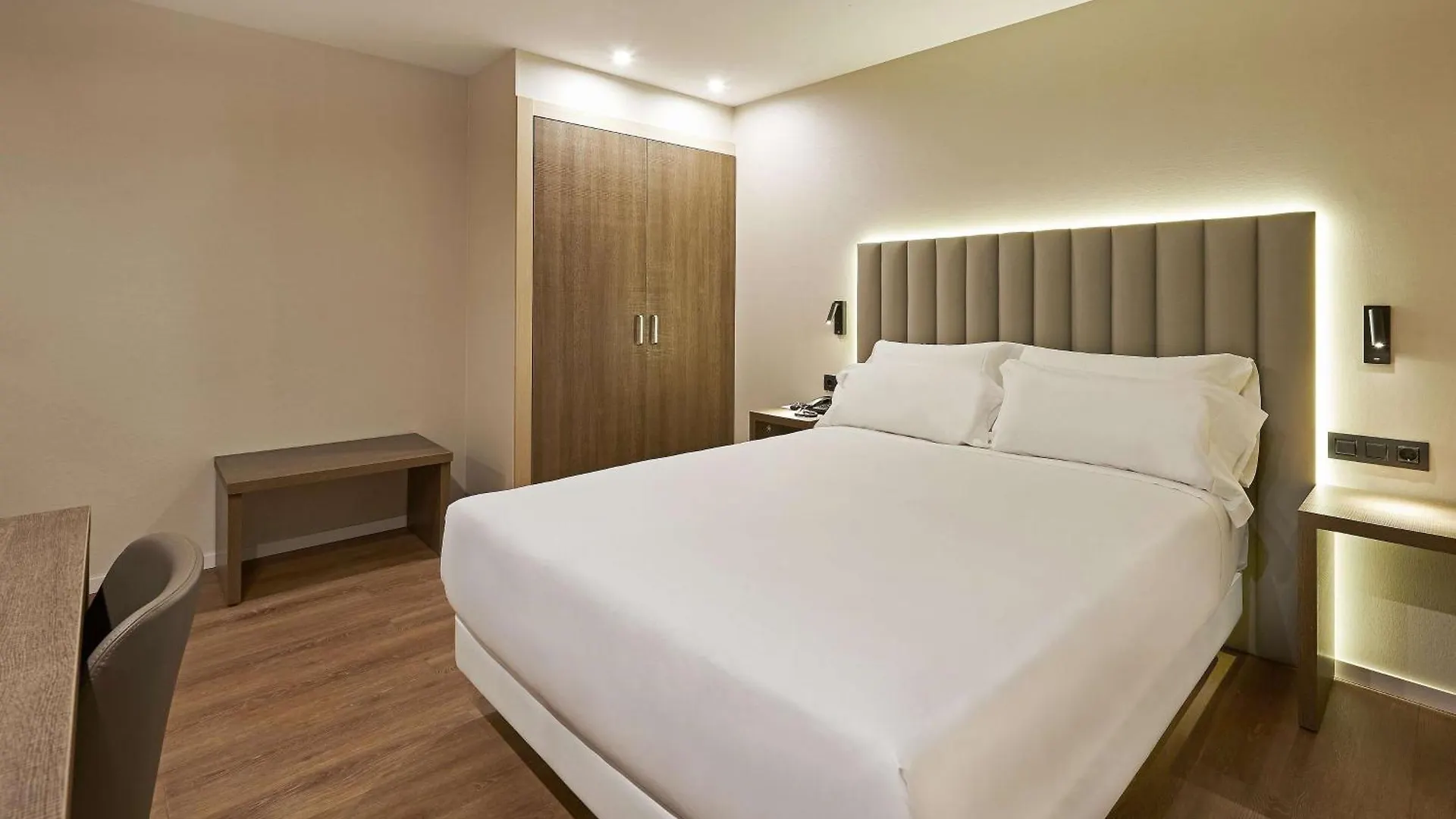 Nh Andorra La Vella Hotel