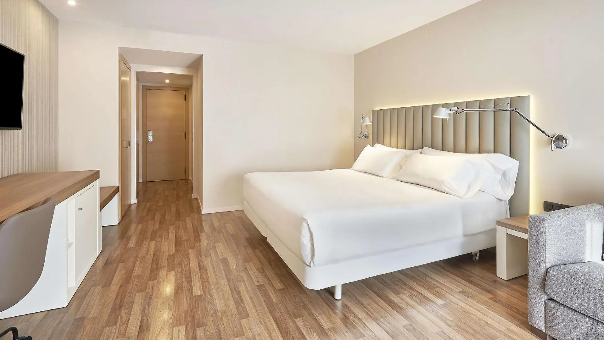 Nh Andorra La Vella Hotel
