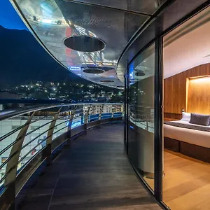 Hotel Starc By Pierre & Premium